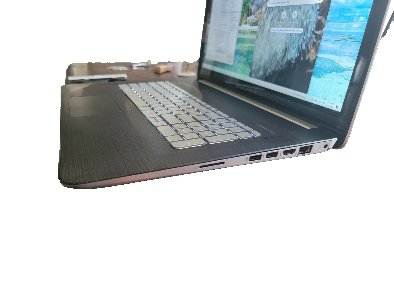 HP Envy 17 N Touch+ Intel-i7+1TB GEN-3-4 SSD+NVIDIA GPU+ 16GB Ram+ Backlit KB