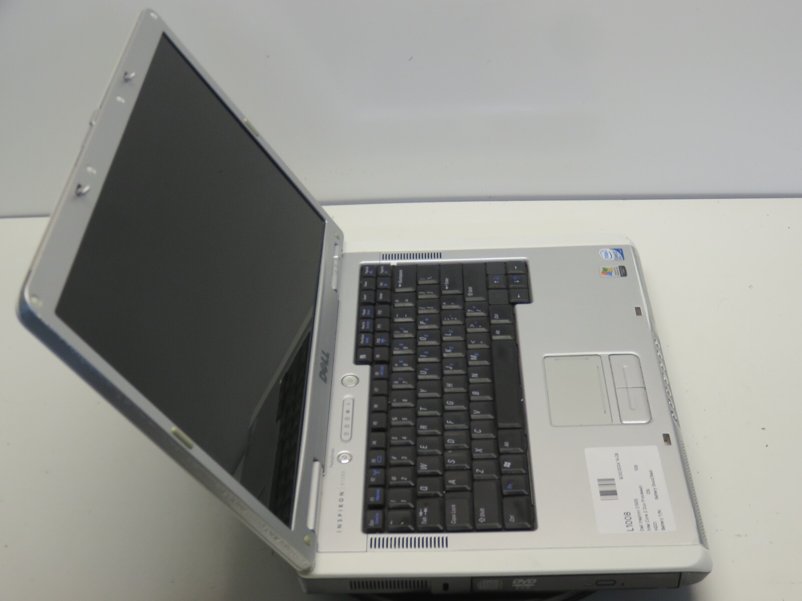 Dell Inspiron E1505 Intel Core 2 Duo Processor 1.00GHz 1GB 500 GB WIN XP NO BAT