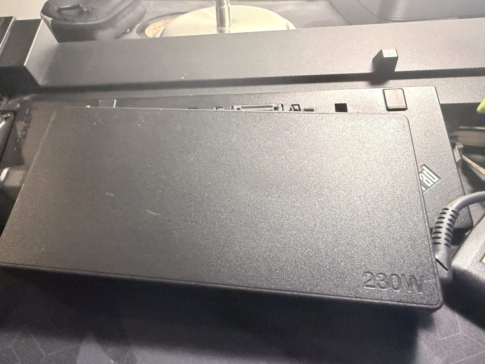Lenovo ThinkPad P50 (Intel Core i7-6700HQ 16GB RAM) + Pro Dock 40a5 | no storage