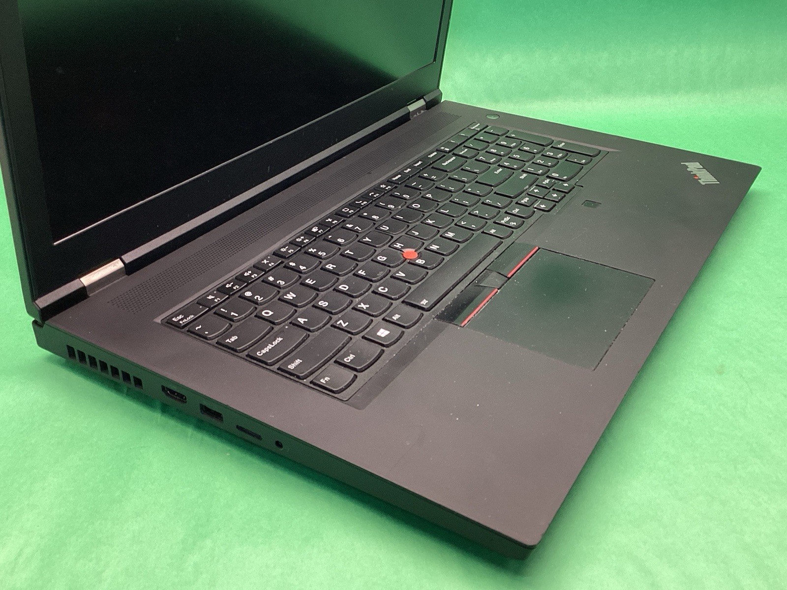Lenovo ThinkPad P17 Gen 1 – 32GB RAM + i7-10750H – NO SSD – POWERS ON UNTESTED