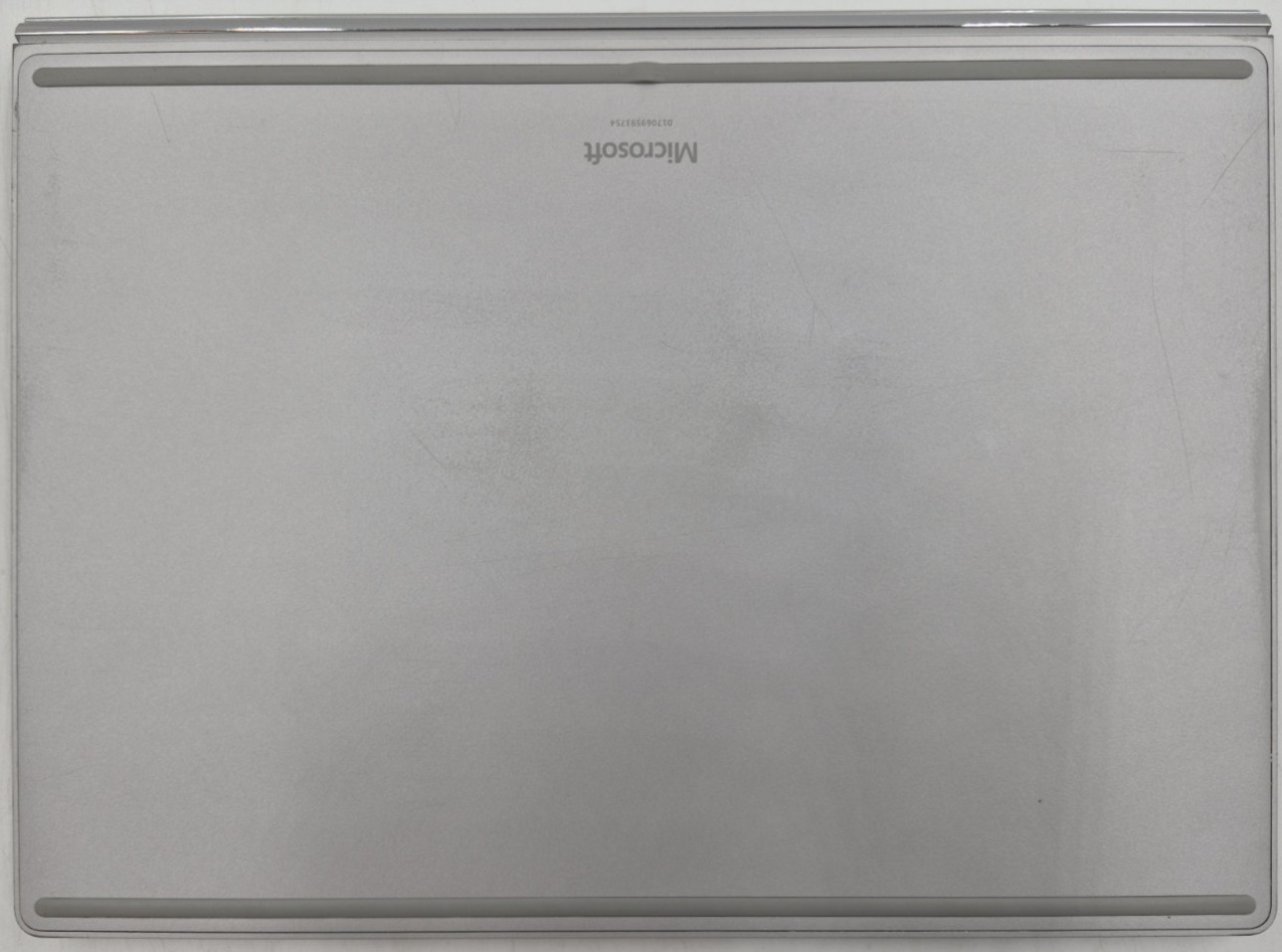 Microsoft Surface Book 2 13.5″ i5-8350U 1.70GHz 8GB RAM 256GB SSD Win 11 Pro