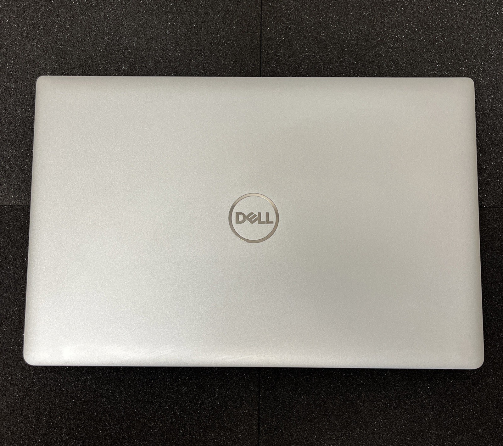 Dell Latitude 5530 15.6″ TOUCH Intel Core i7-1265U 32GB RAM 512GB SSD- Grade B