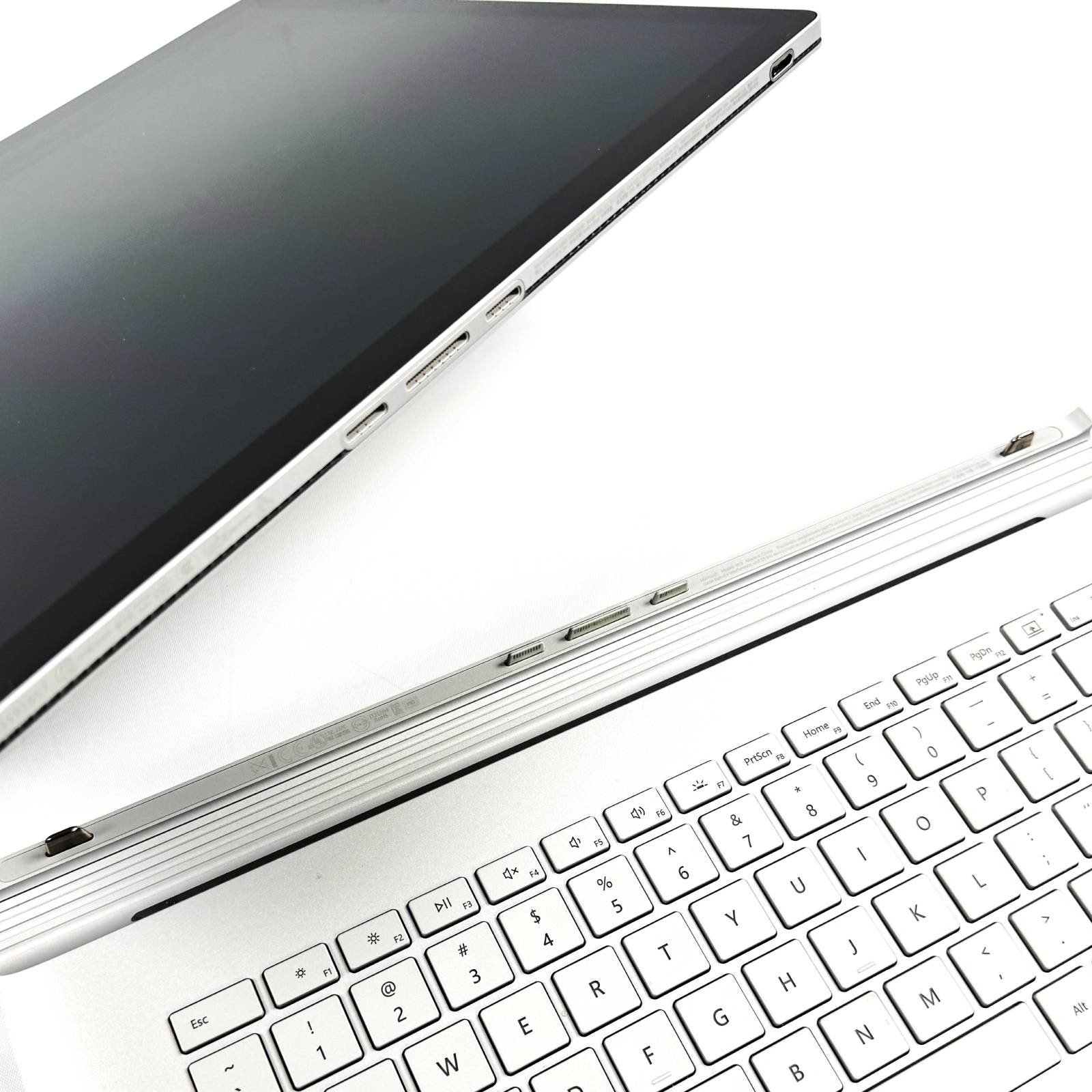 Microsoft Surface Book 3 15″ Laptop i7-1065G7 32GB 1TB SSD Nvidia 1660 Ti 1899