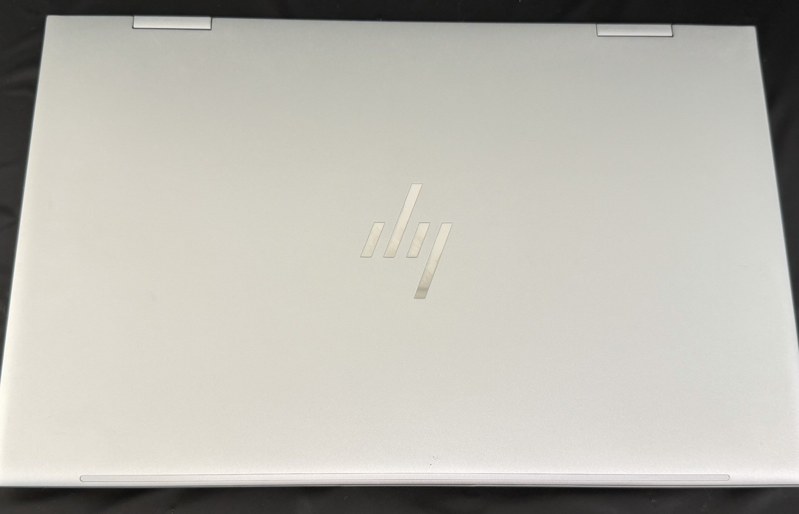 HP Envy x360m, Intel i5 11th Gen, 8GB Ram, 240gb SSD, Win 11 Pro, 15m-es1013dx