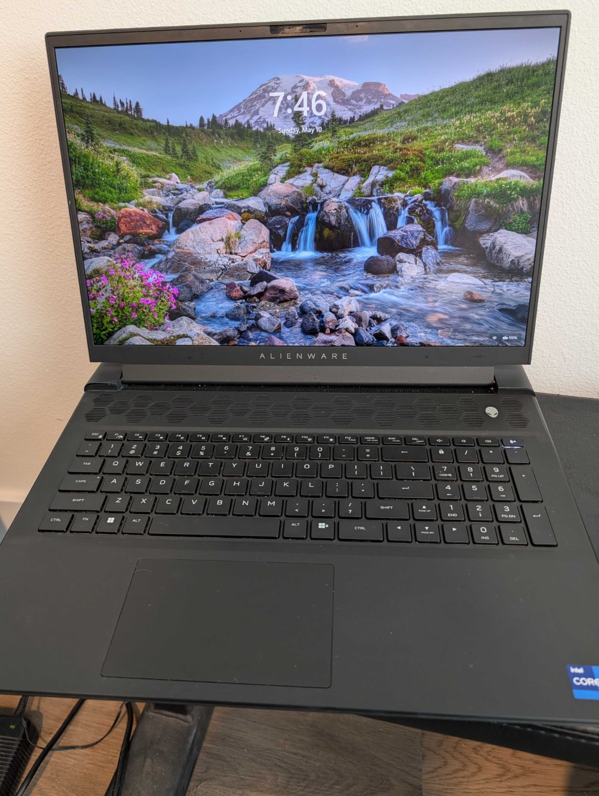 Dell Alienware M18 R1 13th Gen i9-13900HX 64GB 2TB RAID1 RTX4080 1920×1200 480Hz