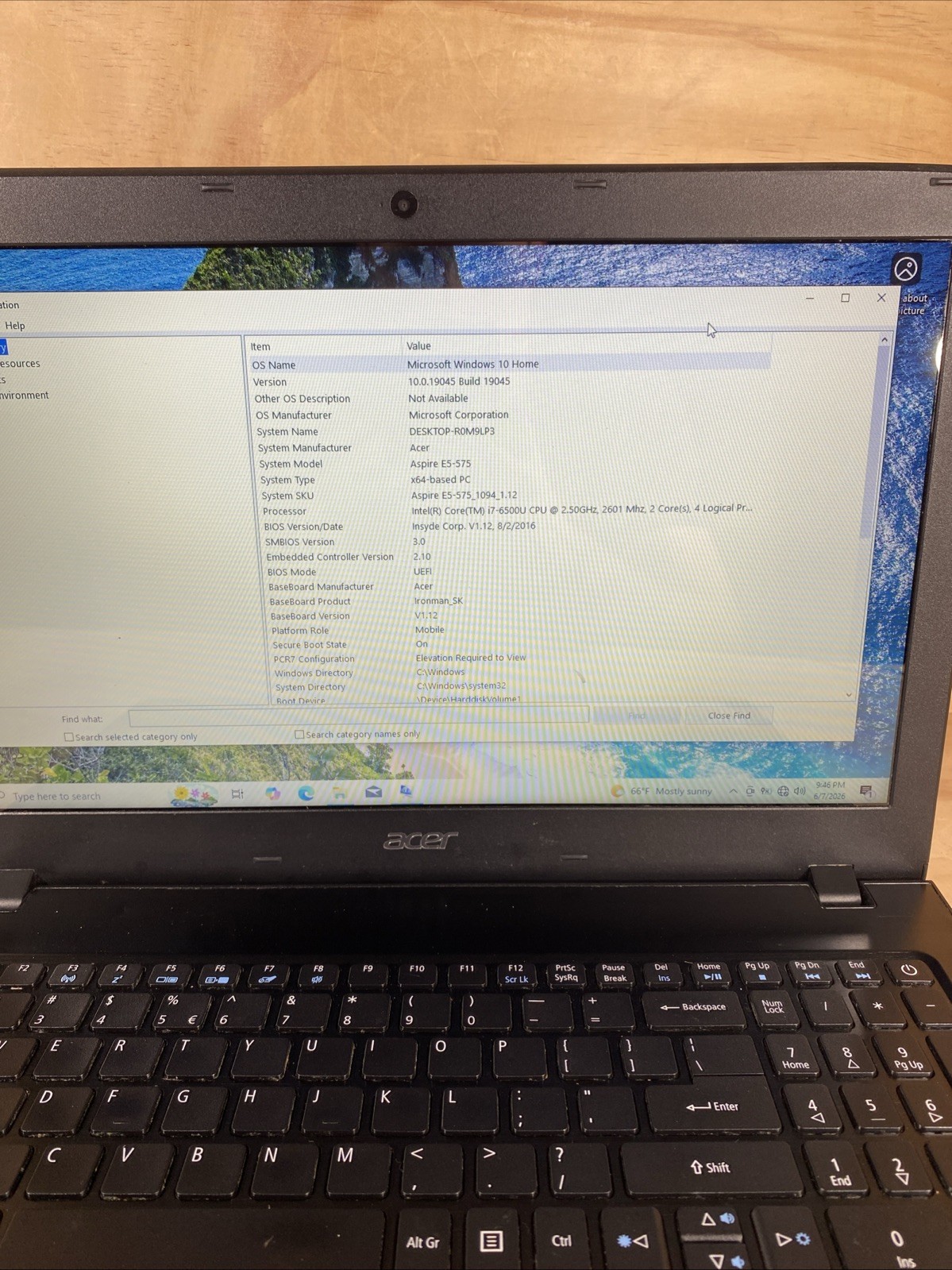 Acer Aspire E5-575 15.6″ Intel i7 2.5 GHz 256GB SSD 16GB RAM Win 10 Home/READ