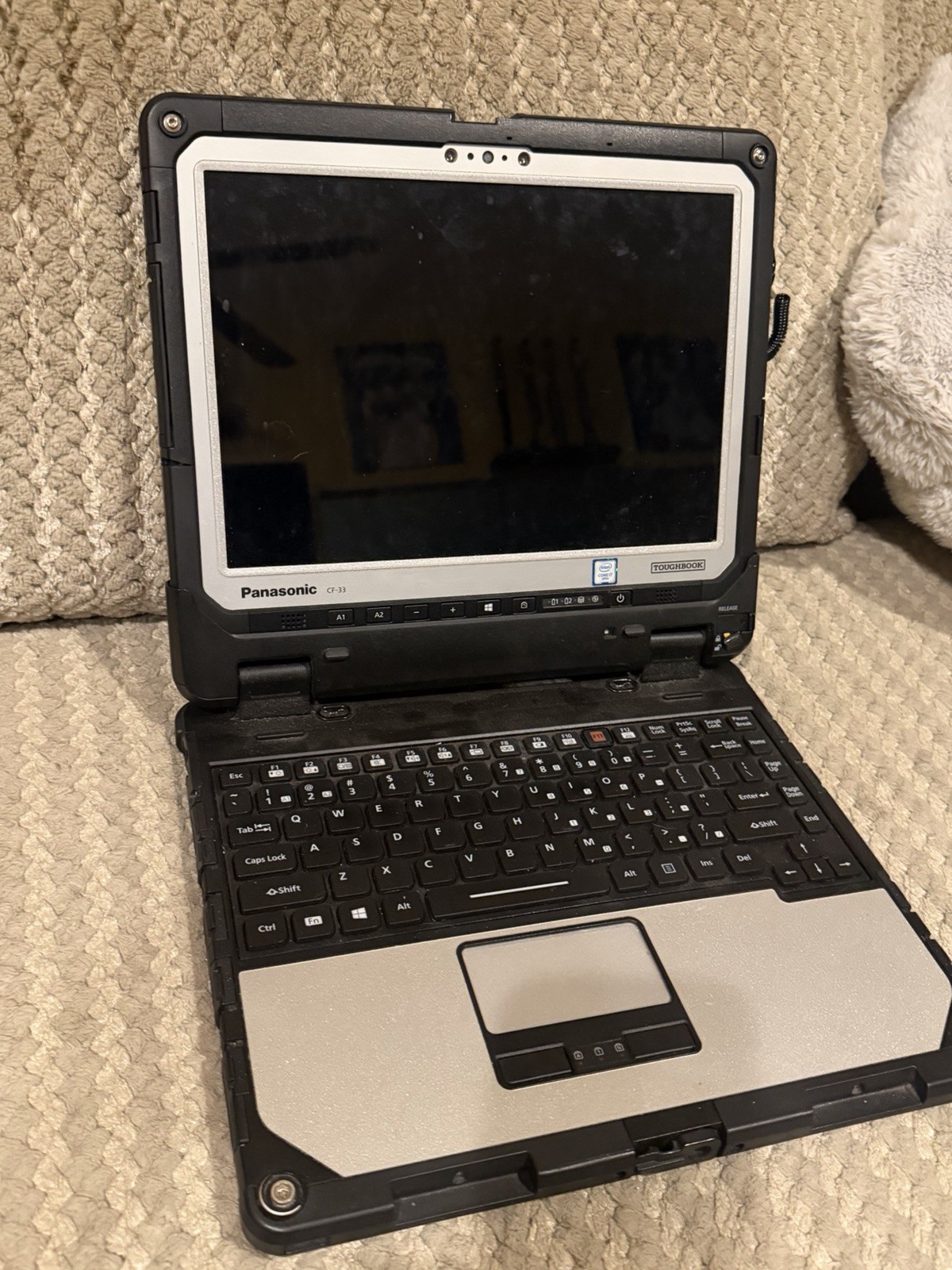 Panasonic Toughbook CF Vek33