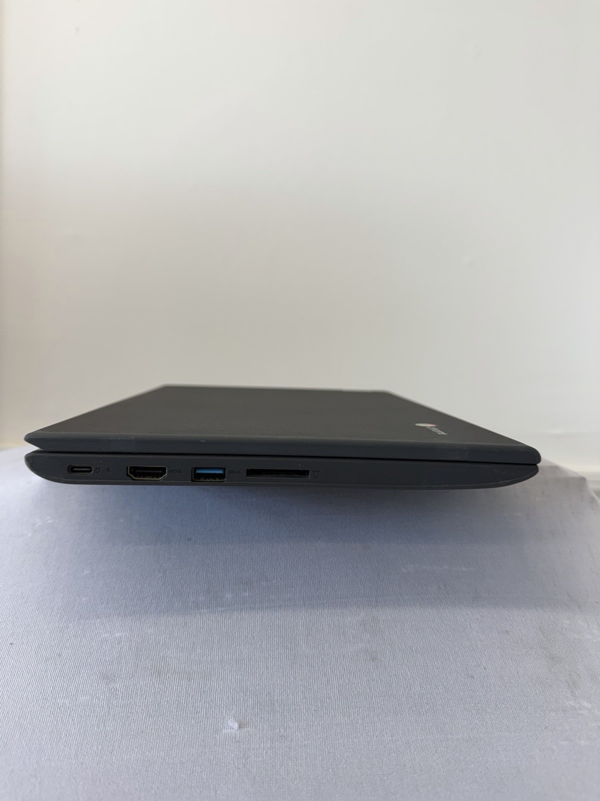 Lenovo 100e Chromebook 2nd Gen MTK Laptop – RAM 4GB – Read Des