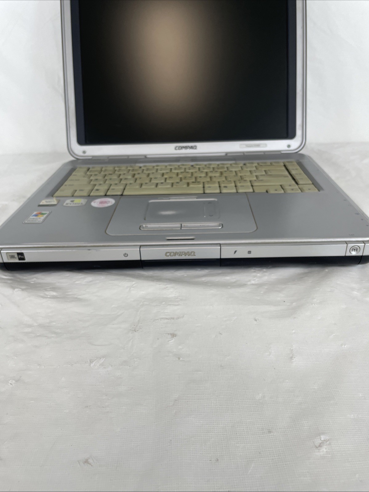 Compaq Presario R3200 Athlon 64 15″ 512MB RAM – BOOTS BIOS – No HDD | BB