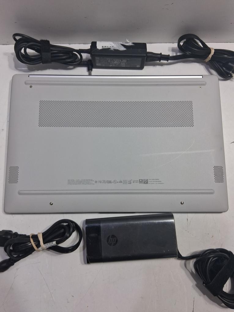HEWLETT PACKARD LAPTOP 15-FC0585 (P11035673)