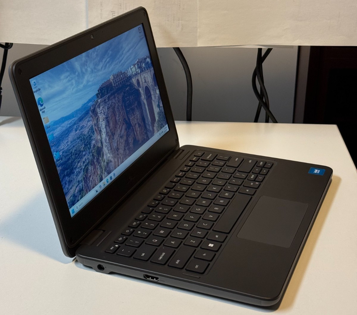 NEW Dell Latitude 3140 Windows 11 PRO Intel N100 2.8GHz 4GB RAM 64GB eMMC 11.6″