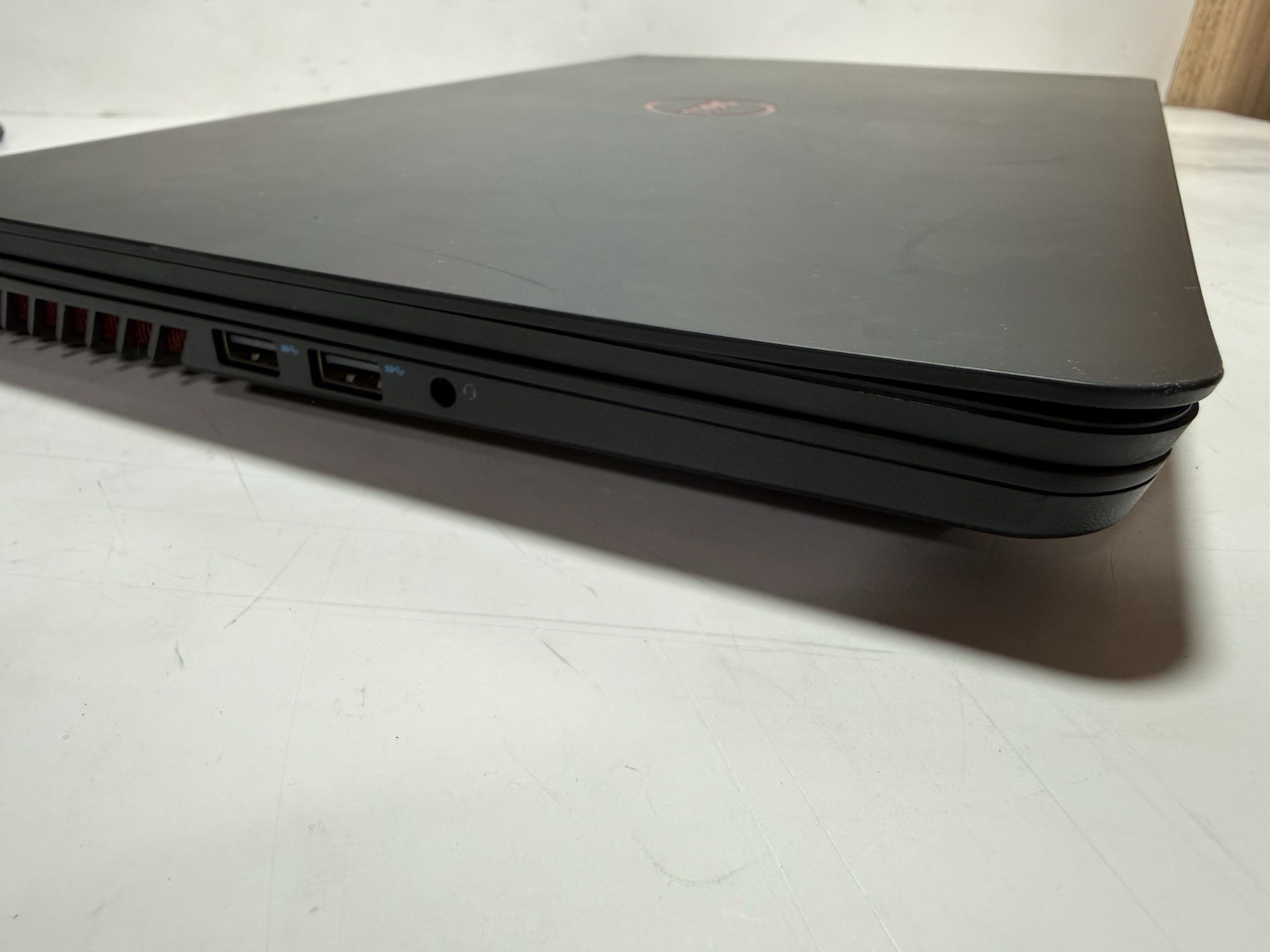 Dell Inspiron 15-7559 15.6″ i7-6700HQ@2.60GHz 8GB RAM 500GB HDD GTX 960M #0059