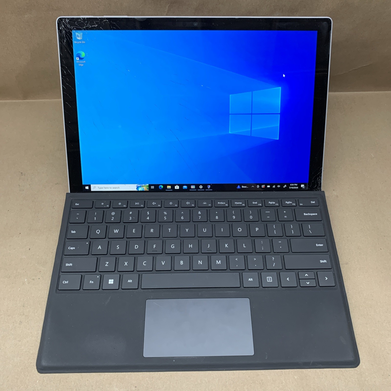 Microsoft Surface Pro 5 1807, Core i5-7300U @ 2.3GHz, 8GB RAM, 256GB SSD, W10P