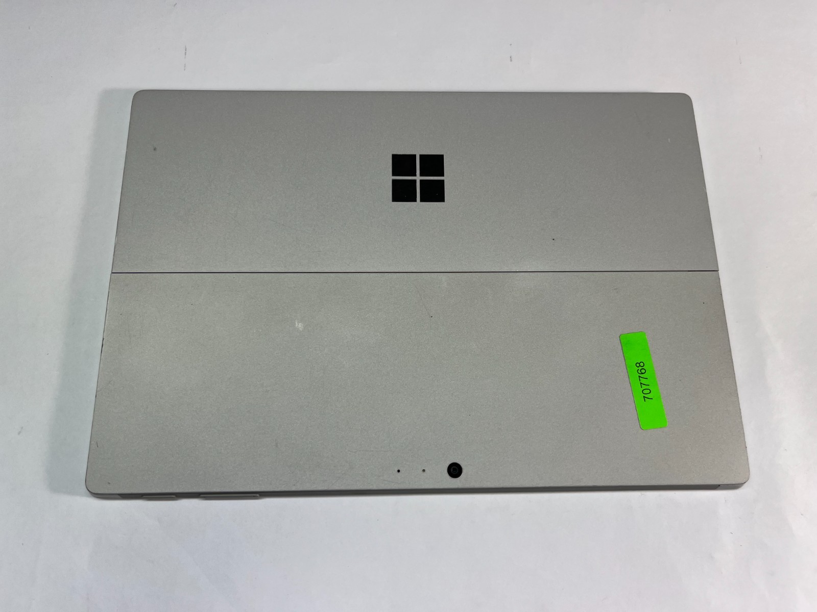 Microsoft Surface Pro 4 (1724) M3-6Y30 4GB RAM, 128GB SSD, WIN PRO 11 LOT OF 3