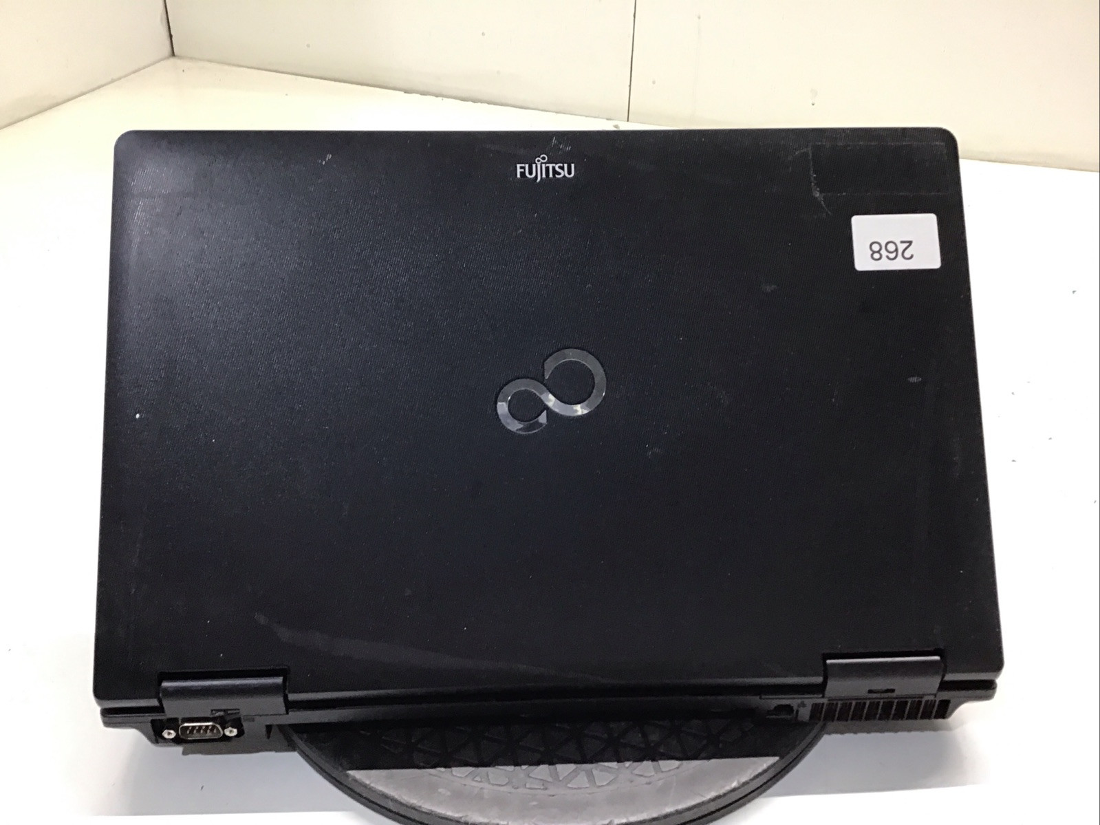 Fujitsu Lifebook E752 Intel i5-3340M 2.7GHz 2 GB NO HDD No Batt