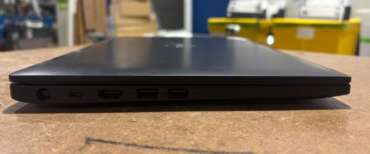 Dell Latitude 7490 14″ i7-8650U 8GB RAM 256GB SSD No Charger/No OS