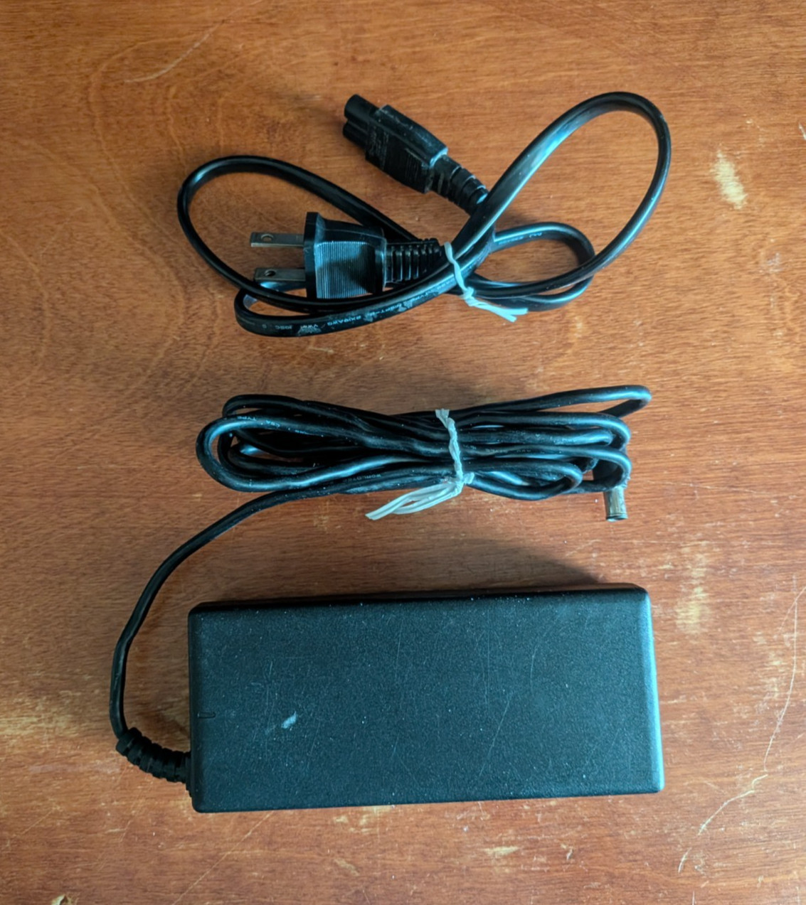 Sony VAIO PCG-FX370 Laptop, 256MB RAM, 20GB HD, Sony Power Supply, PC Card Wifi