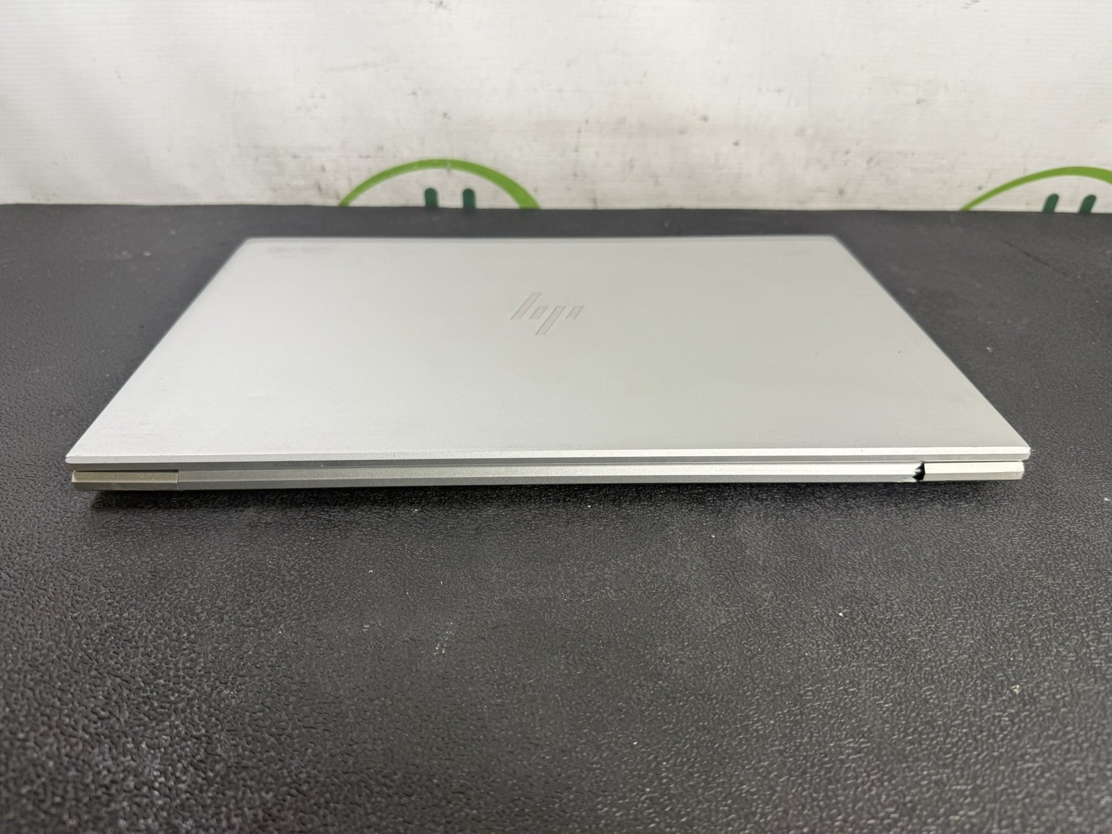 HP EliteBook 850 G8 i7-1165G7 2.8GHz 4GB DDR4 NO SSD NO BATTERY – READ