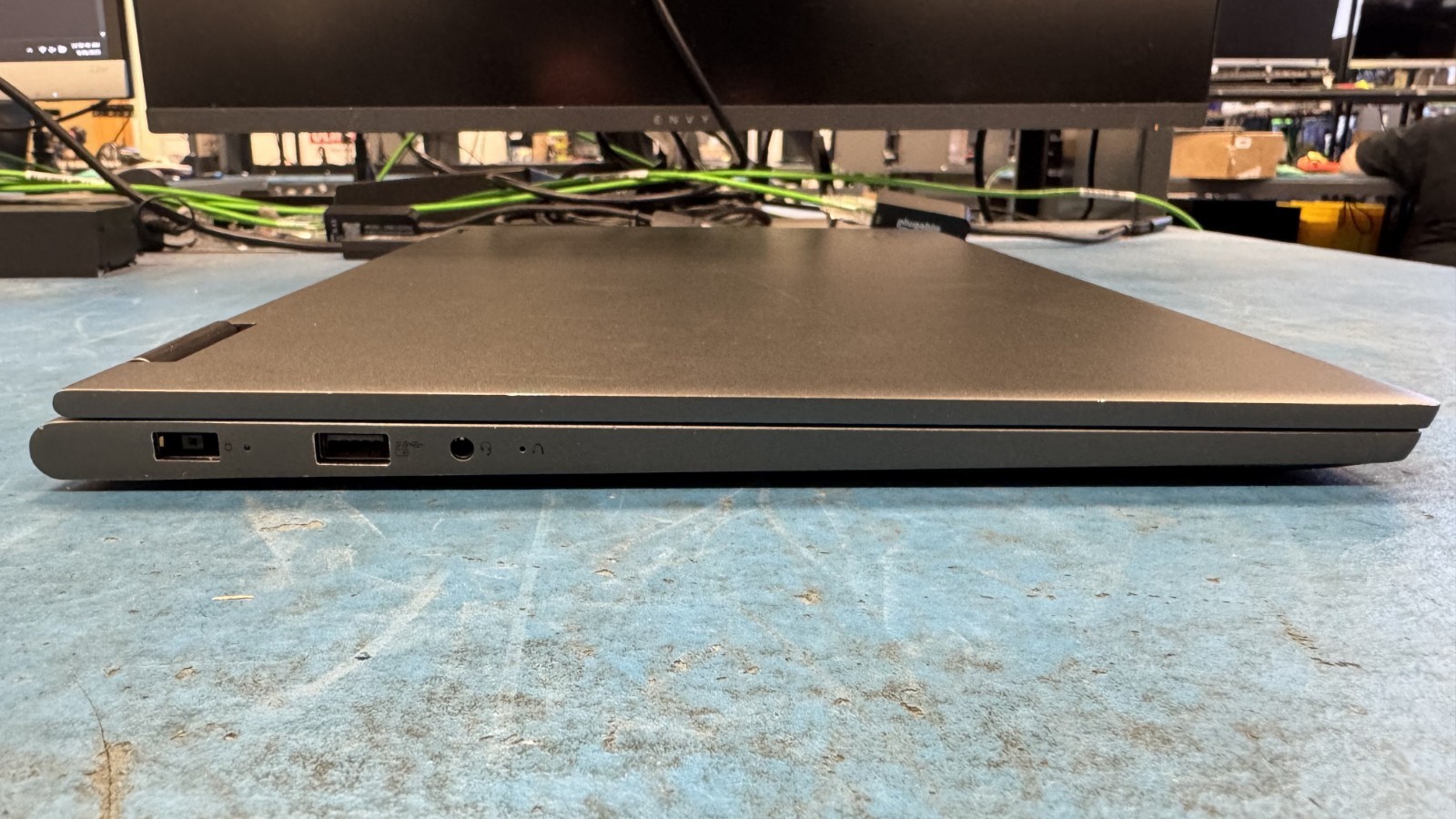 Lenovo Yoga 730-15IKB SMP1ECBLT (Grade C)