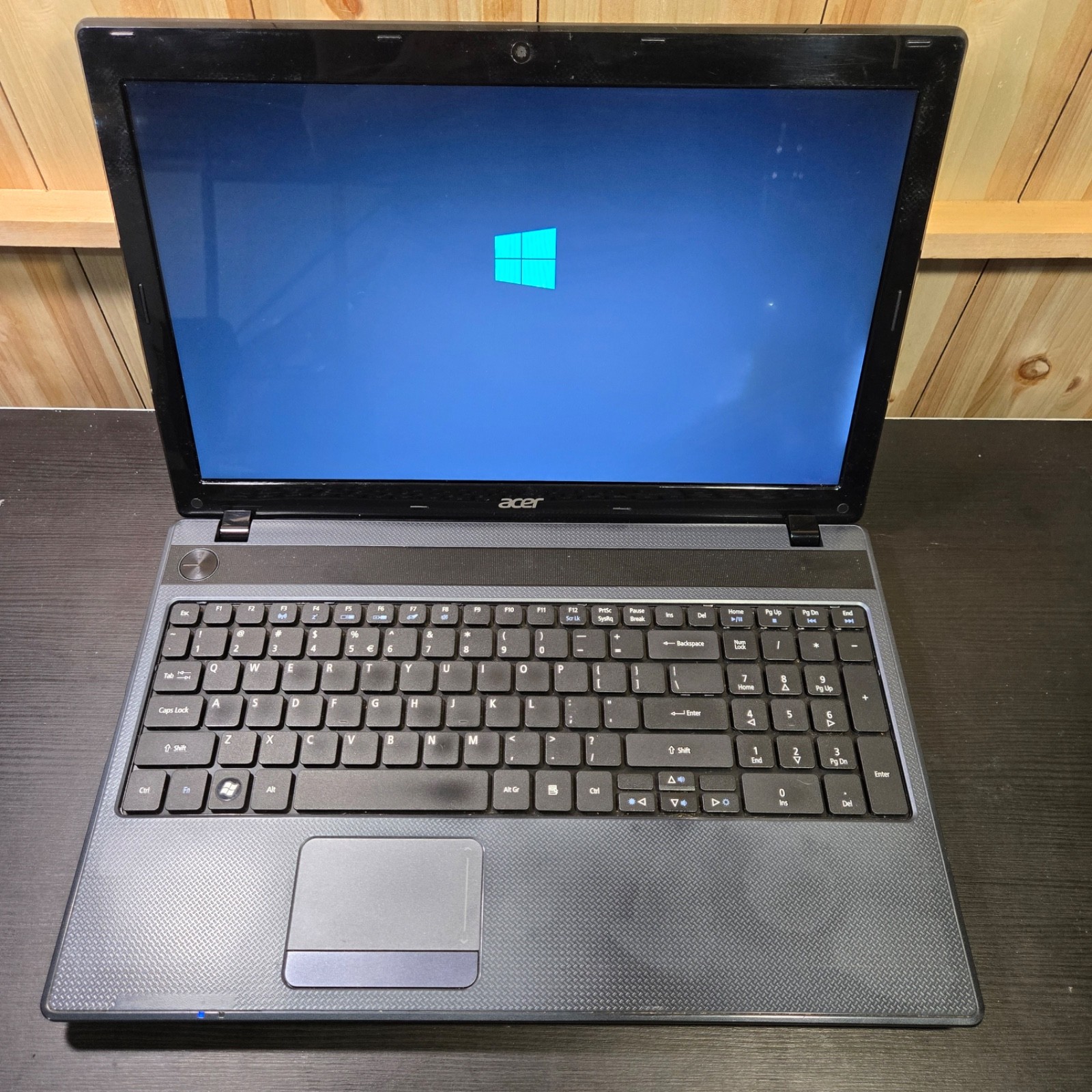 Acer Aspire 5250-BZ669 AMD E-350 4GB 500GB DVD Win10 15.6″ Laptop P5WE6