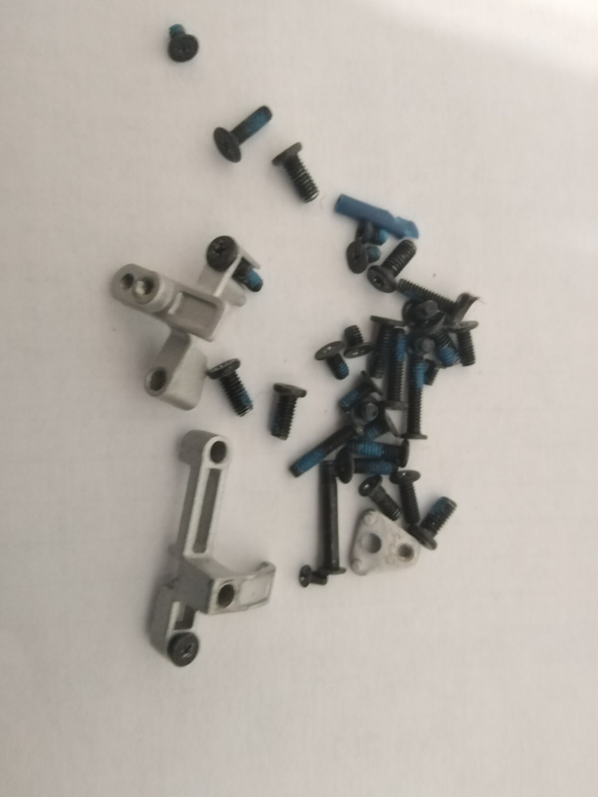 Apple MacBook Pro 13″ A1278, Mid 2009 2010 Original Screw Kit