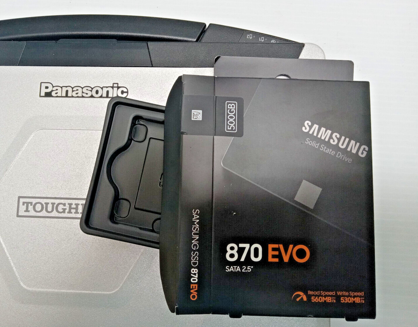 PANASONIC TOUGHBOOK CF-54 MK3 2.60GHz i5-7300 NEW EVO 500GB SSD, 16GB, WEBCAM 4G