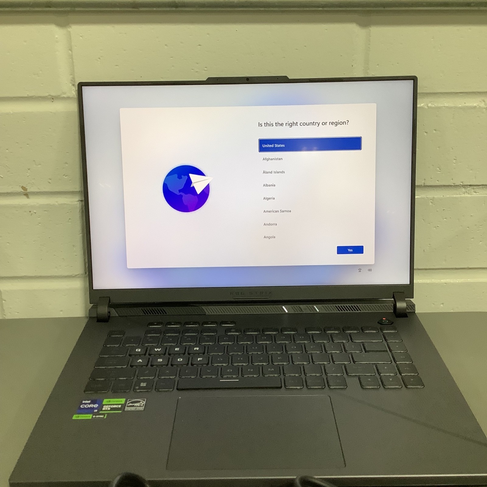 Asus ROG Strix G16 Laptop- (G614J) 13th Gen Core i9 32GB RAM 1TB SSD 8GB