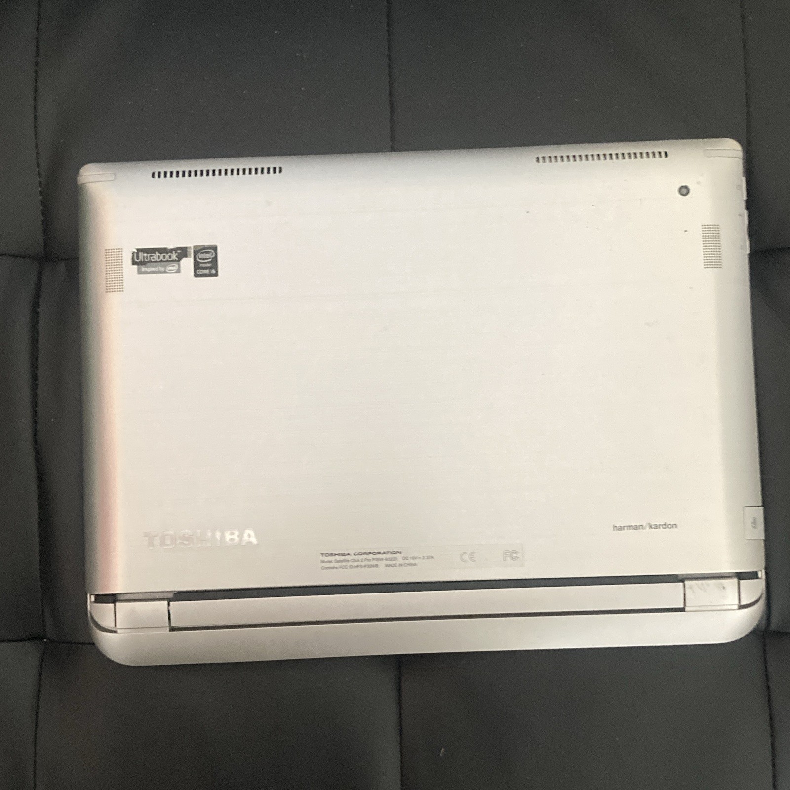 Toshiba Satellite Click 2 Pro P35W-B3220 (For Parts, no charger)