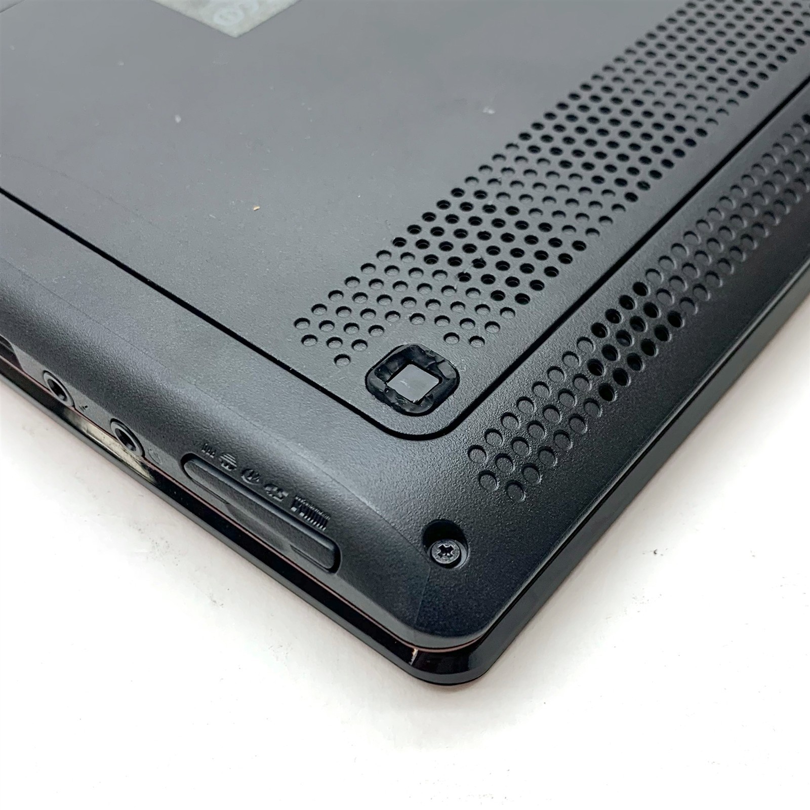 Acer Aspire One ZE6 Netbook D257-13450 10″ Intel Atom N570 1.66GHz 4GB For Parts