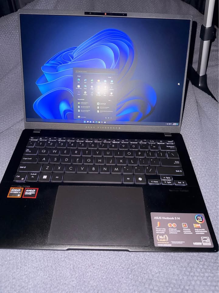 ASUS Vivobook S14 (Model M5406W) – Ryzen 9 + 2TB Storage + 24GB Ram + Box