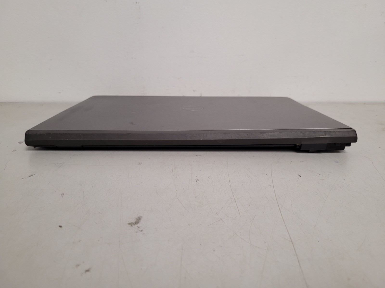 Dell vostro 5402 14″ i5-1135G7 2.4ghz 8gb ram no ssd*for parts READ 9LNVP93