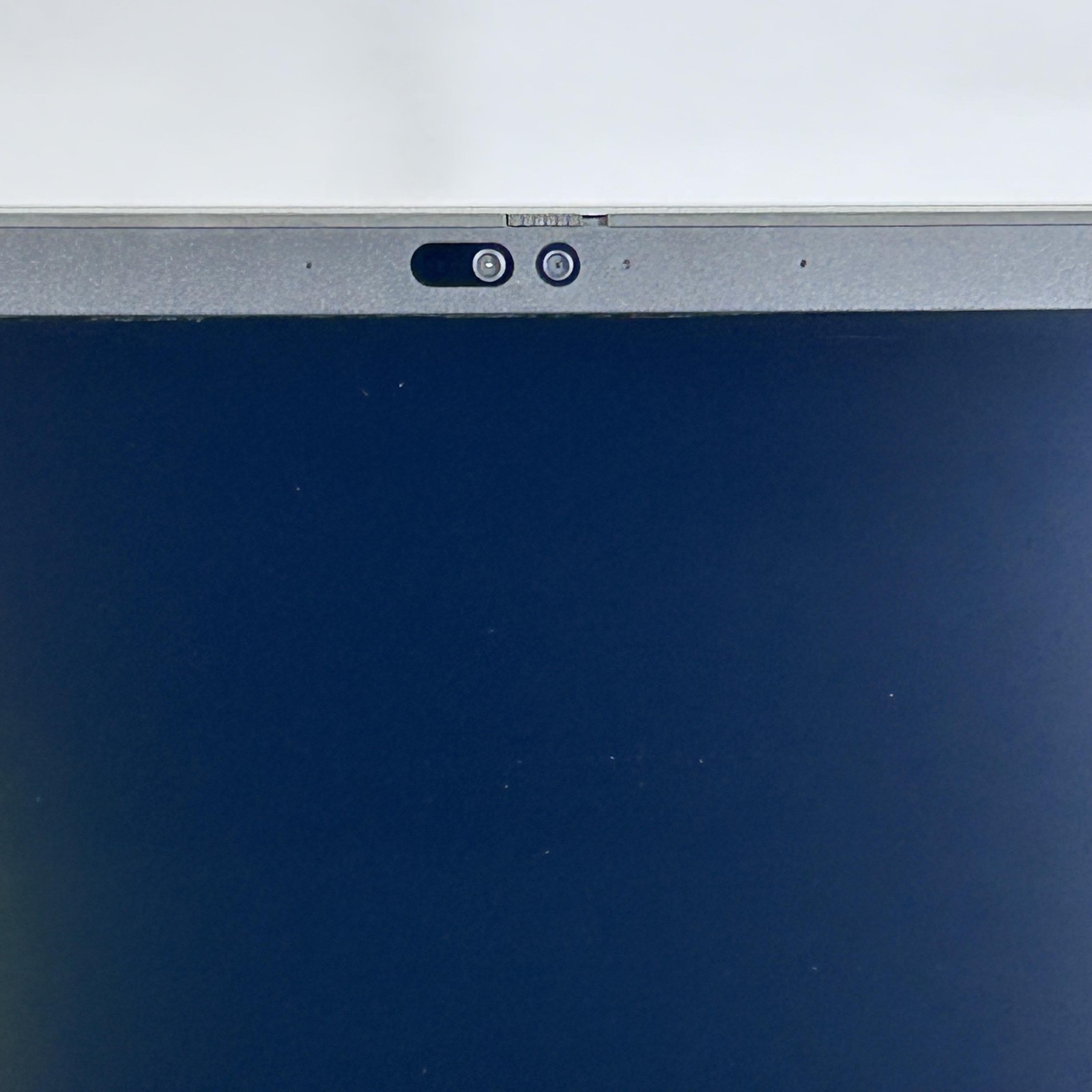 Dell Latitude 5440 14 Gray FHD 1.8 GHz i7-1365U 16GB 512GB SSD Good