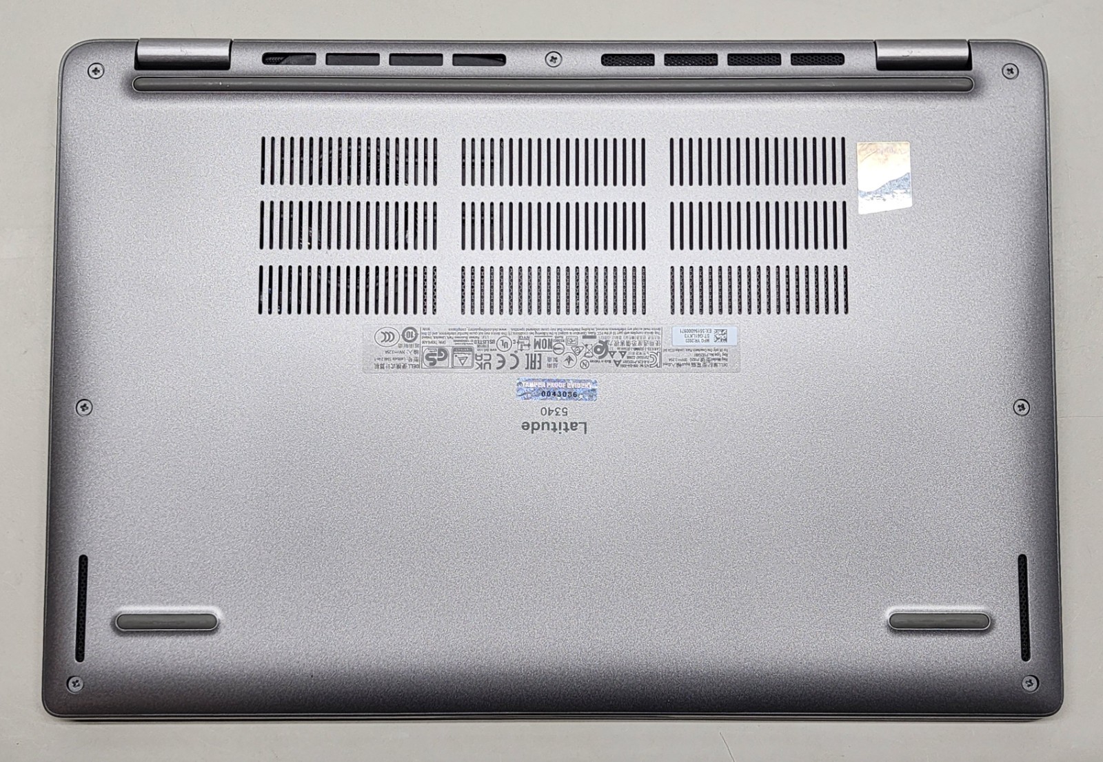 Dell Latitude 5340 13.3″ i7-1365U 1.80GHz 16GB RAM 128GB SSD Windows 11 Pro