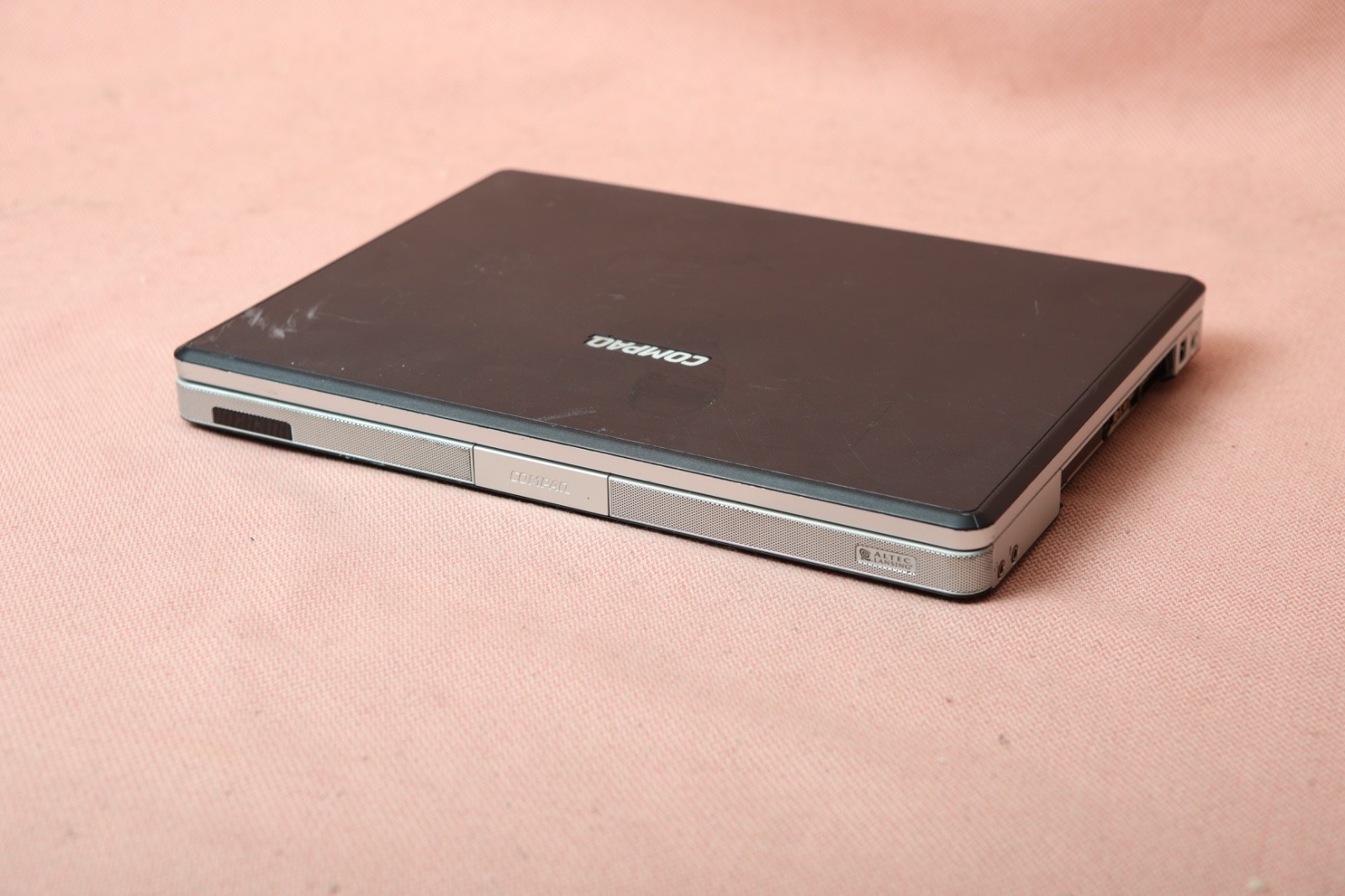 Compaq Presario C300 Laptop for Parts or Repair