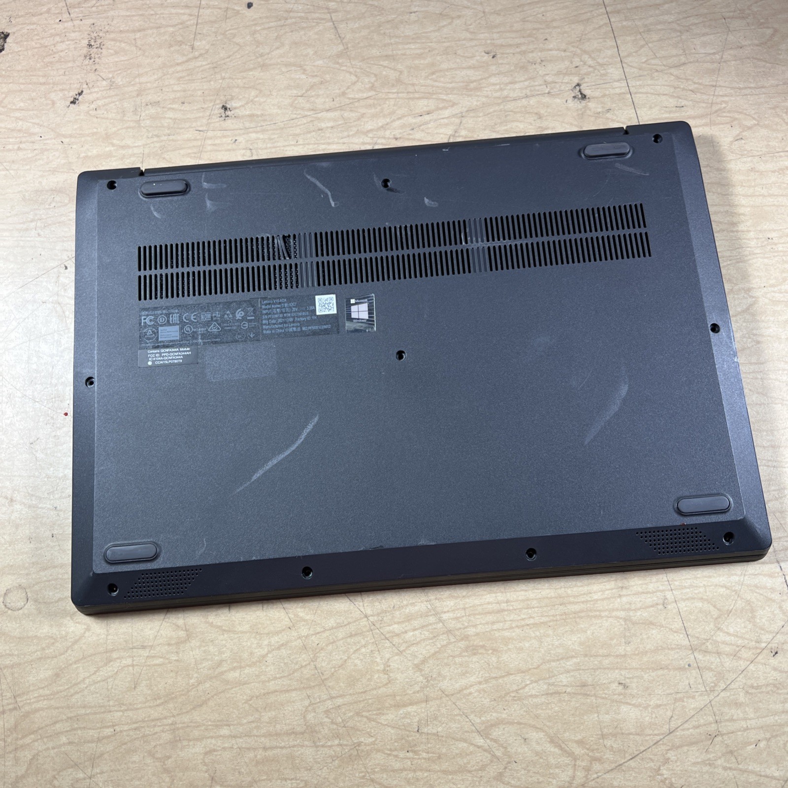 LENOVO V15-ADA AMD ATHLON GOLD 3150U 8GB RAM **NO HD/ NO CADDIE/ NO OS