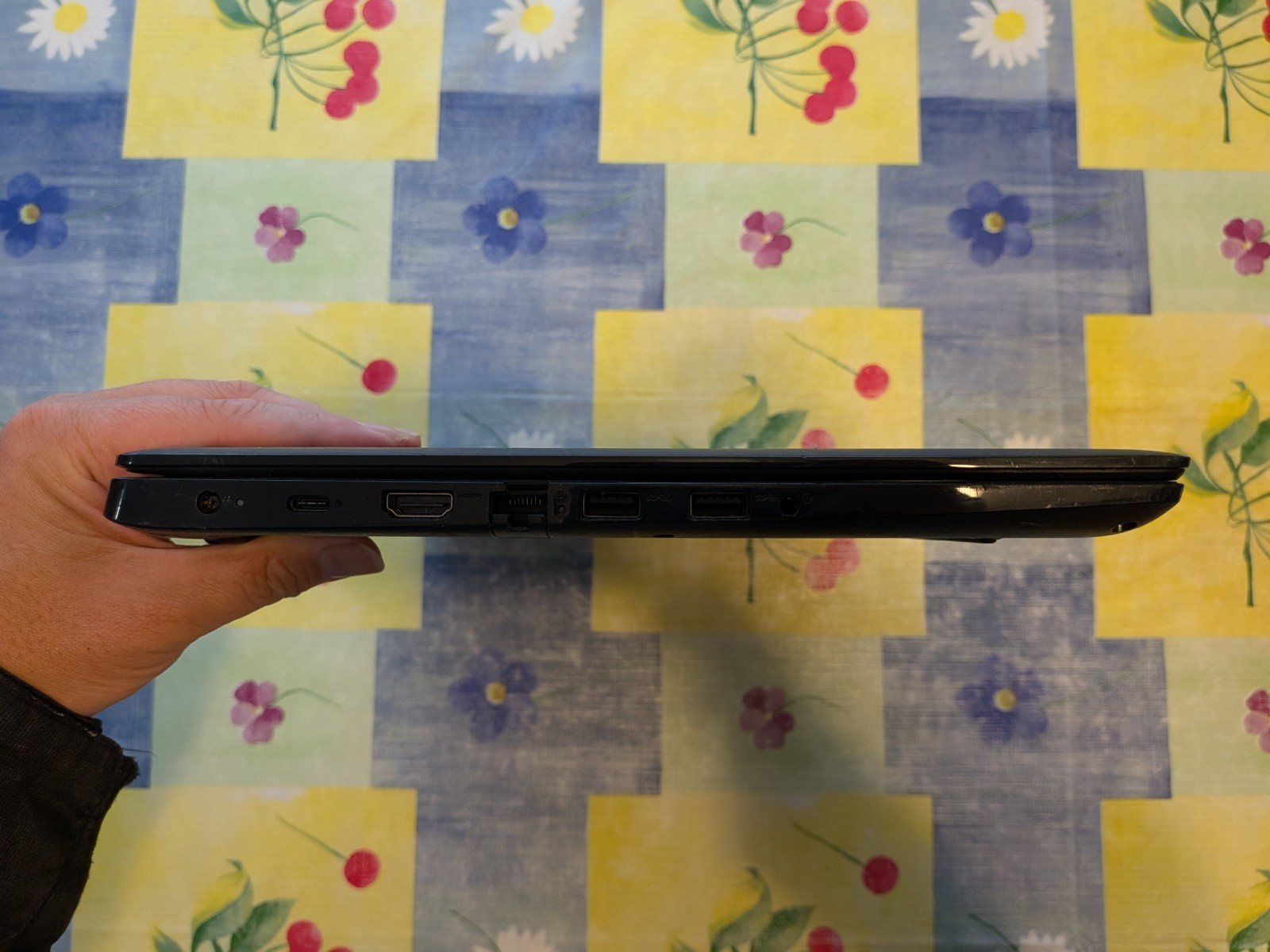 Dell Latitude 3500 (Core i5-8265U 1.60GHz, 16GB Memory, 256GB SSD, Windows 11)
