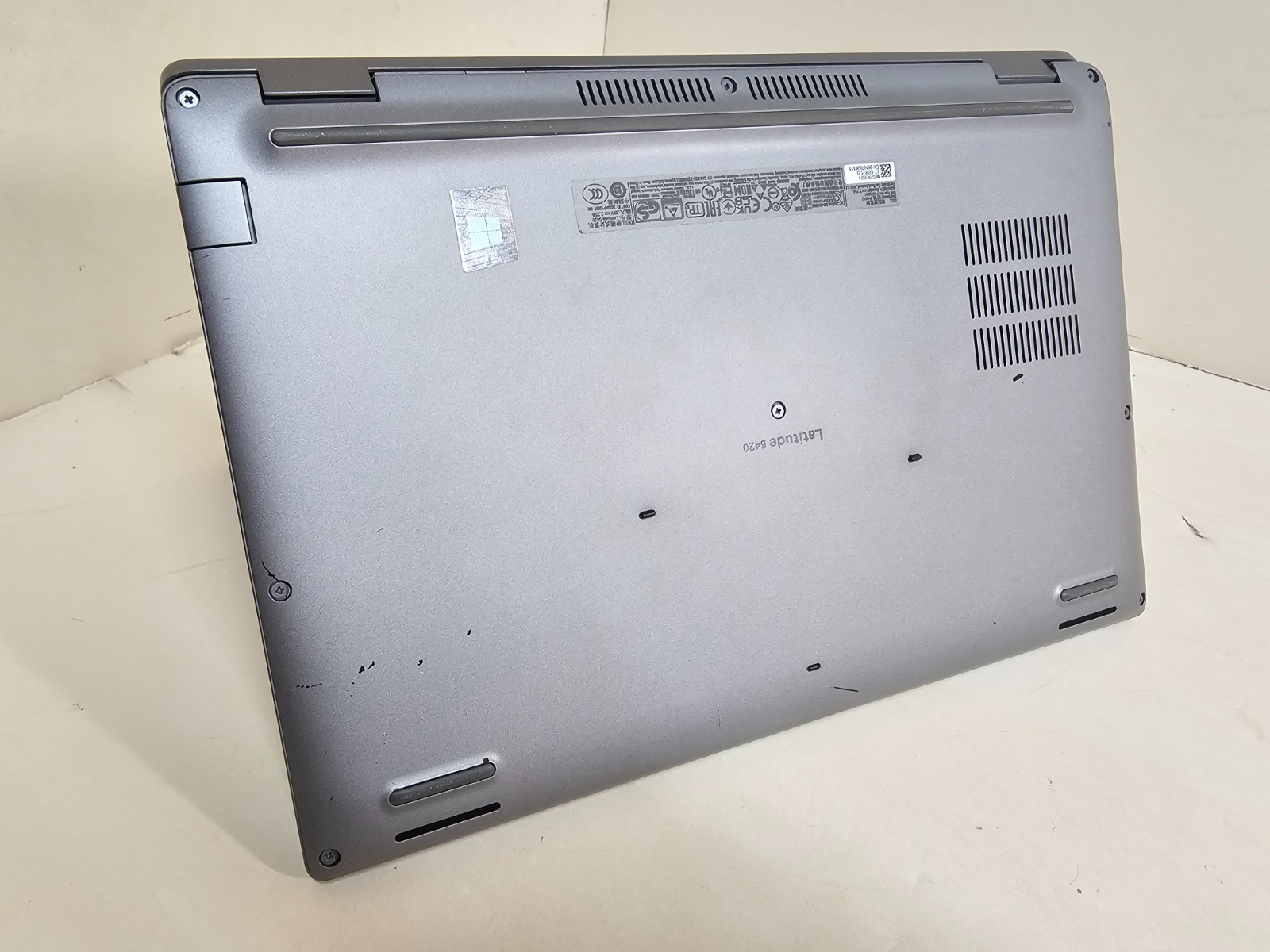 Dell Latitude 5420 Laptop – Core i5-1145G7 16GB 512GB SSD-Touchscreen