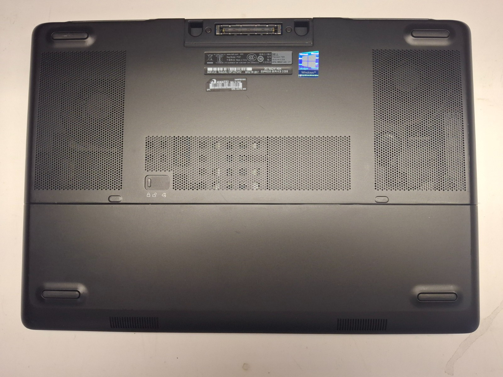 Dell Precision 7520 15.6 FHD i7-7820HQ 2.90GHz 16GB 256GB SSD Quadro M2200