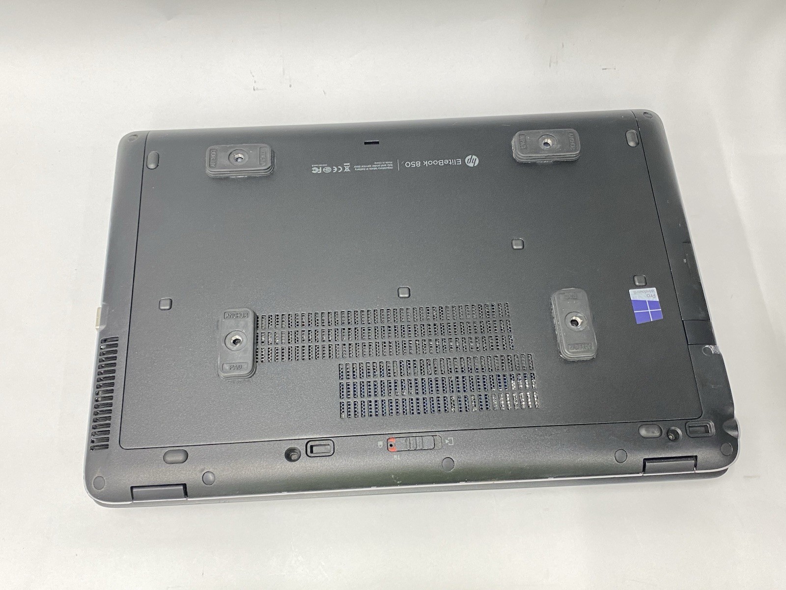 Lot of (6) HP EliteBook 850 G1 – HD – i5-4200u – No RAM/SSD/OS – READ