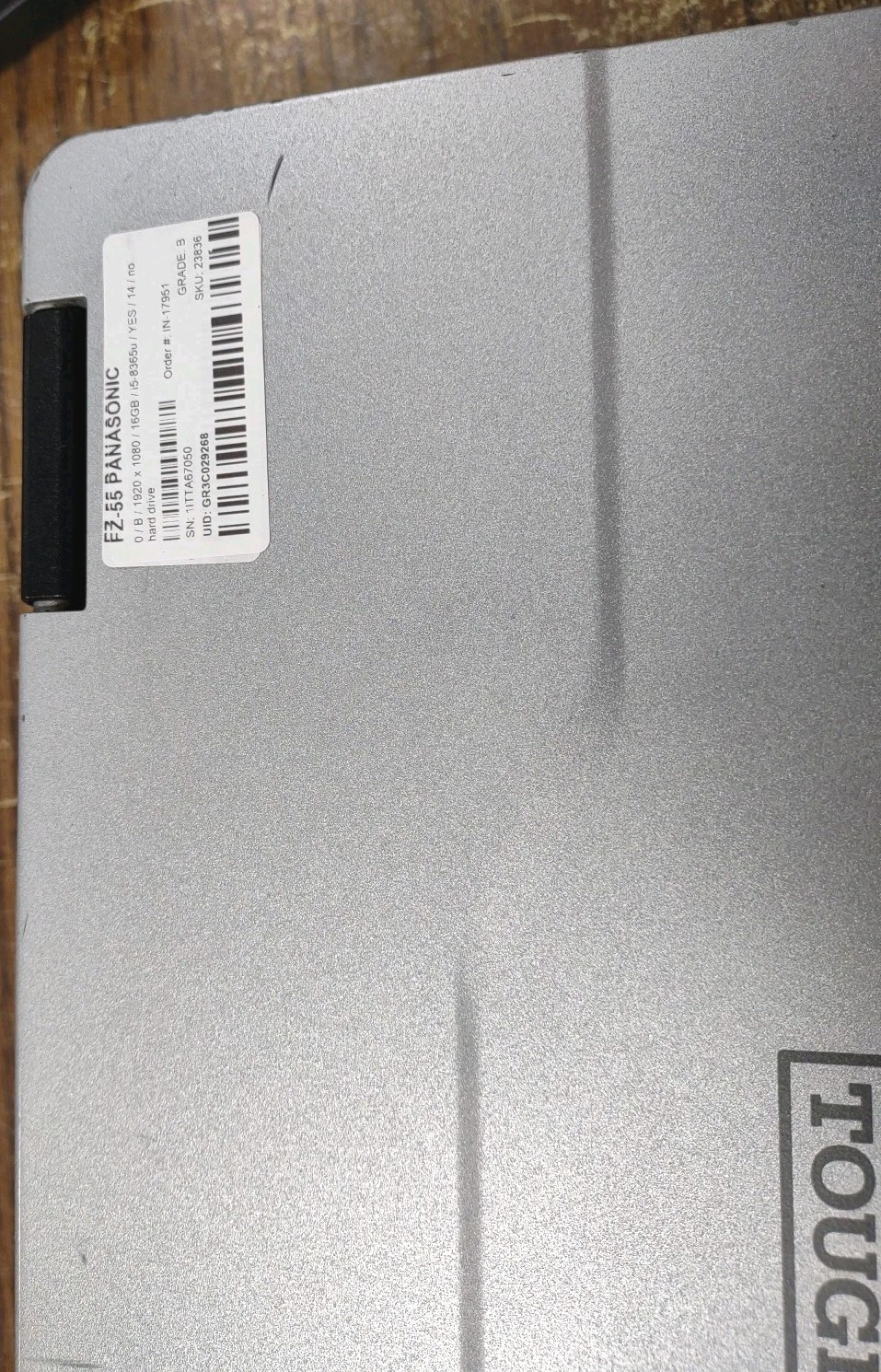 Panasonic ToughBook FZ-55 W/ i5-8365U, 16GB RAM, NO HDD OR HDD COVER. NON TOUCH