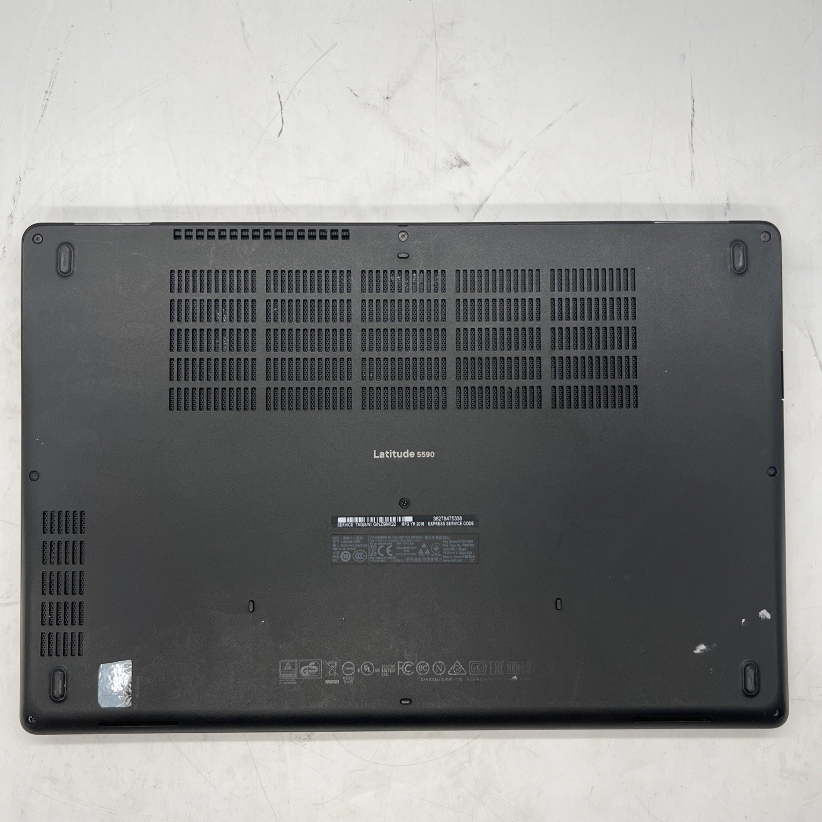 Dell Latitude 5590 Intel i3 8130U 2.2GHz 8GB RAM No Drive No OS LCD Blemish