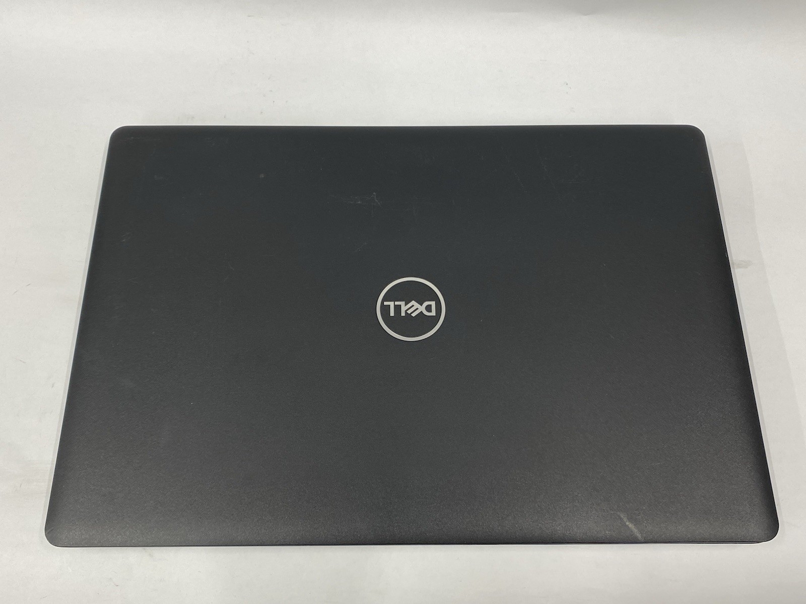 Dell Latitude 3590 – 15.5″ FHD – Core i5-8250U – 8GB – 256GB SSD – Win 10 Pro
