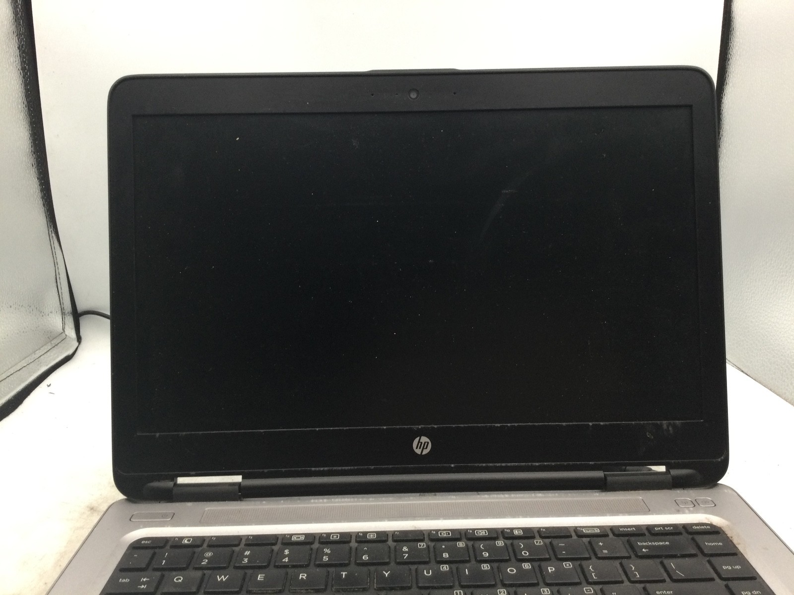 HP PROBOOK 640 G3 – FOR PARTS/NO POWER – MISSING PARTS – INTEL I3 – READ – BB