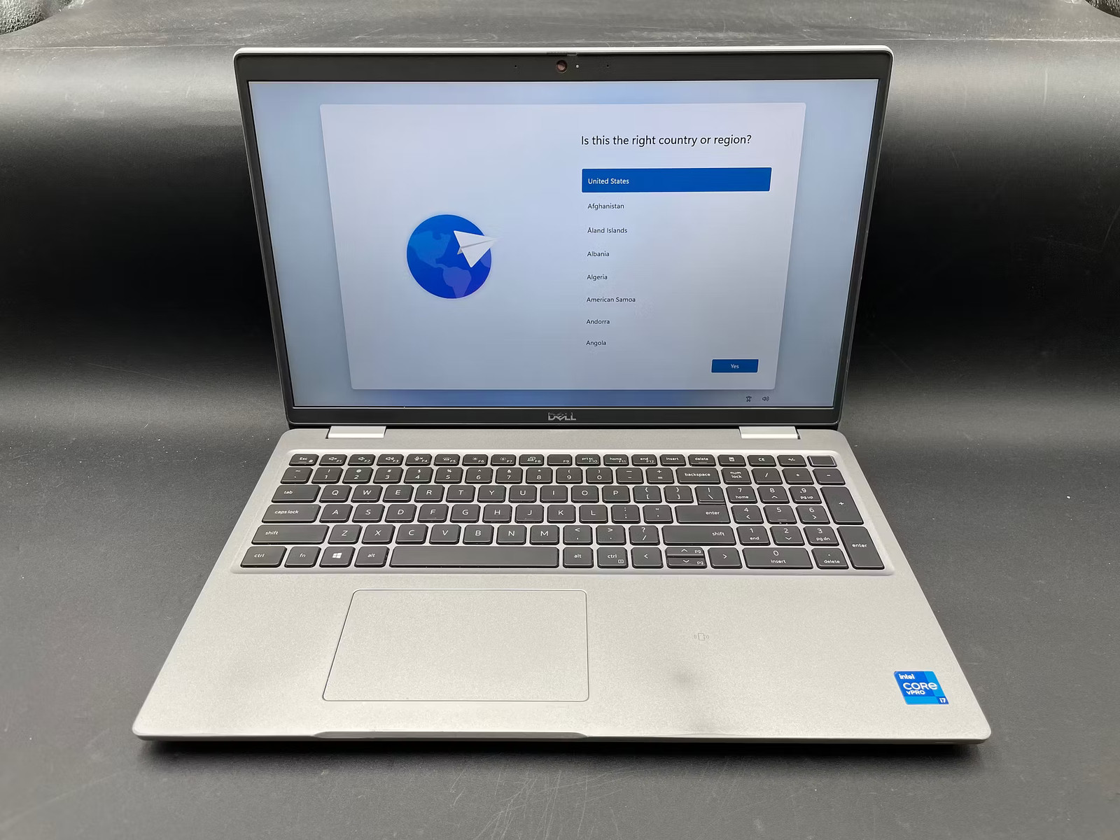 Dell Latitude 5520 Used 15.5″ (i7-1185G7-8GB-256GB NVMe)
