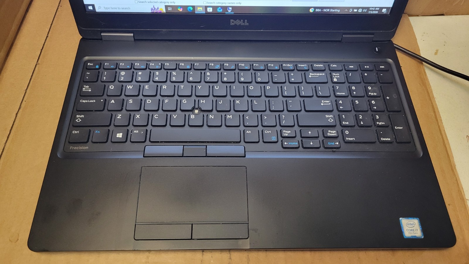 Dell Precision 3520 Laptop | i7-7820HQ 2.9GHz | 32GB RAM | 1TB SSD | Win 10 Pro