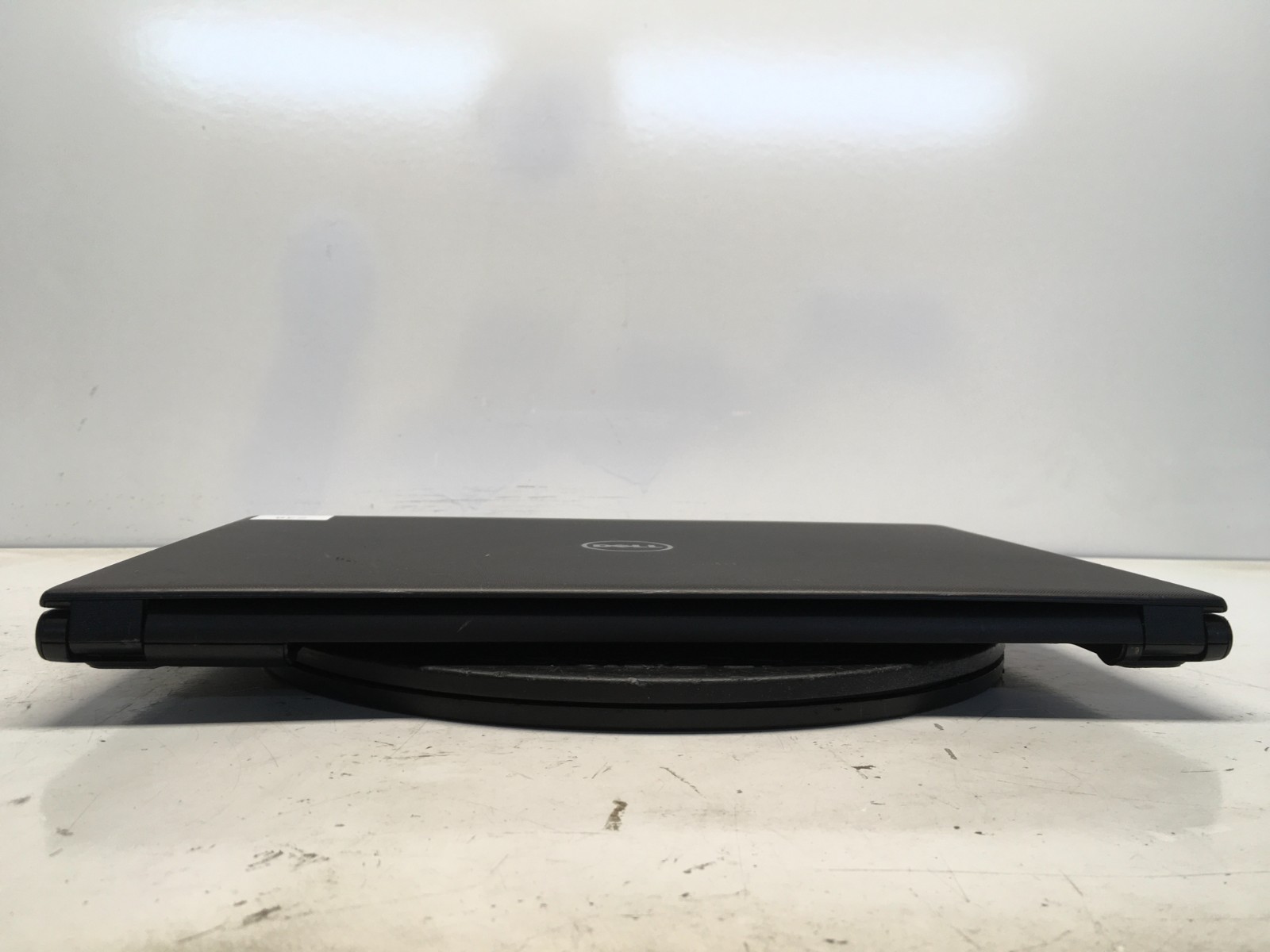 Dell Inspiron 15-3555 AMD A6-6310 1800MHz 4 GB NO HDD/Battery