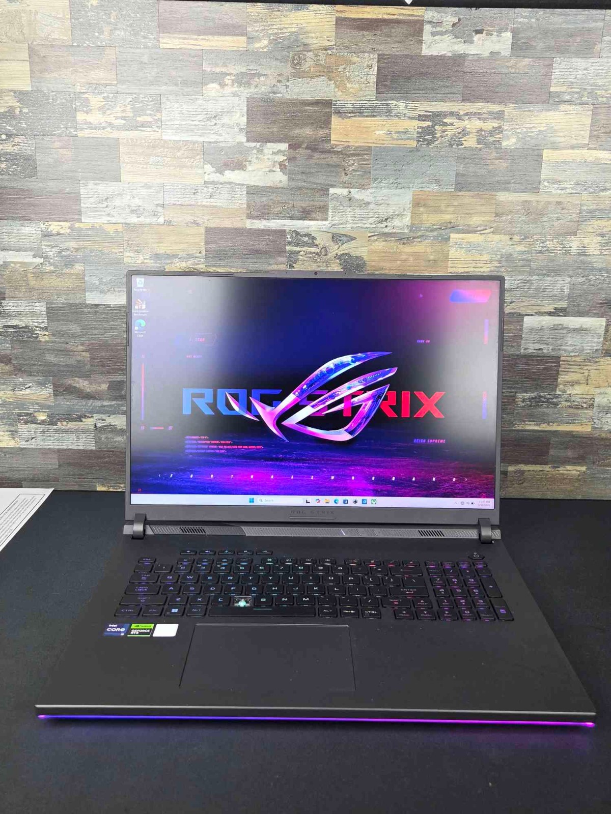 ASUS ROG Strix G18 G814J – i9-13980HX,4070 GPU Gaming Laptop (Refurbed)