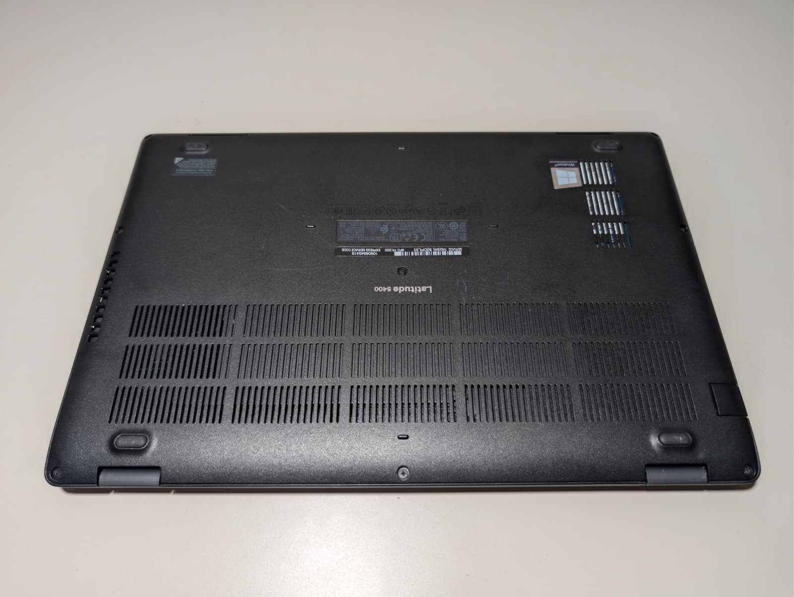 DELL LATITUDE 5400 | i5-8365U 16GB RAM 256GB SSD | FHD Backlit | Windows 11 Pro