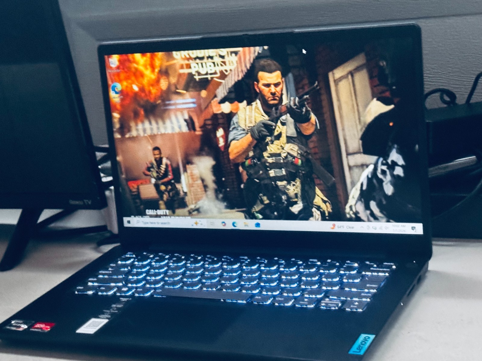 Lenovo IdeaPad Gaming Laptop-AMD Ryzen 5-12GB RAM-256GB-2GB VIDEO-12hr. Battery