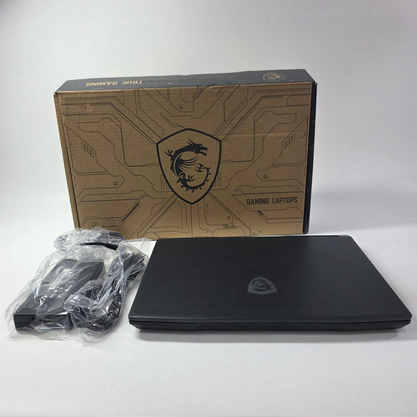 MSI Katana 15 HX 15.6″ i7-14650HX 16GB RAM 500GB GeForce RTX 5050